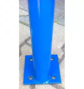 Bariera chodnikowa U-12a z porzeczką | na stopie, biało-czerwona